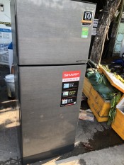 Tủ lạnh Sharp 196 lit inverter đẹp rin [ lh 0769199696 để đặt hàng nhanh chóng]