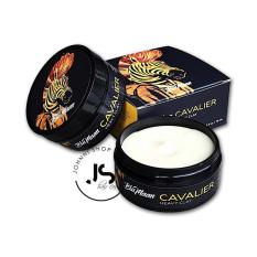 Sáp Vuốt Tóc Nam, Sáp Vuốt Tóc Giá Rẻ, Wax Vuốt Tóc. Giúp tóc giữ nếp chất sáp mềm dễ vuốt, hương thơm dễ chịu, không gây hại tóc, là lựa chọn cho tóc khó vào nếp. XẢ KHO TRI ÂN KHÁCH HÀNG Đợt Cuối Năm – Số lượng có hạn- MUA NGAY.