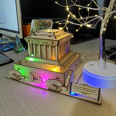 [Thanh lý ] Đồ chơi lắp ráp gỗ 3D Mô hình Lăng Chủ tịch Hồ Chí Minh Lăng Bác – Tặng kèm đèn LED