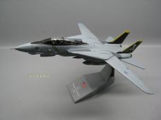 Mô hình máy bay F-14A Tomcat AJ200 VF-84 2003s Amer tỉ lệ 1:100