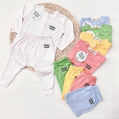 Bộ Dài Tay Sơ Sinh Cúc Giữa Thêu Chữ Minky Mom Đáp Đũng Cho Bé Sơ Sinh (0-14kg )
