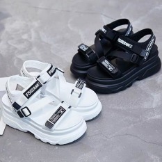 Sandal nữ,sandal học sinh độn đế 5p fashion kiểu dáng mới siêu hót