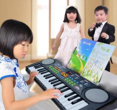 Đàn Organ – Đàn Piano Điện Tử 37 Phím Đa Tính Năng Kèm Míc Hát Cho Bé, làm từ chất liệu cao cấp cùng thiết kế an toàn cho bé thỏa sức vui chơi.