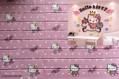 Xốp dán tường 3d – Hello Kitty – Miếng Dán Tường Doraemon – Hoạt Hình – Hoa lá. Tấm mút xốp dán tường, giấy xốp dán tường giả gạch đẹp trang trí nhà phòng khách phòng ngủ