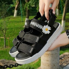 (2 MÀU) Sandal nữ Ulzzang thời trang nữ tính quai chữ ký hoa cúc hót hít 2 màu chuẩn đẹp hàn quốc