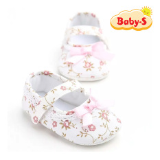 Giày tập đi búp bê cho bé gái 0-18 tháng tuổi vải hoa phong cách vintage phối nơ xinh xắn cho bé phối đầm nhẹ nhàng xinh yêu Baby-S – STD19