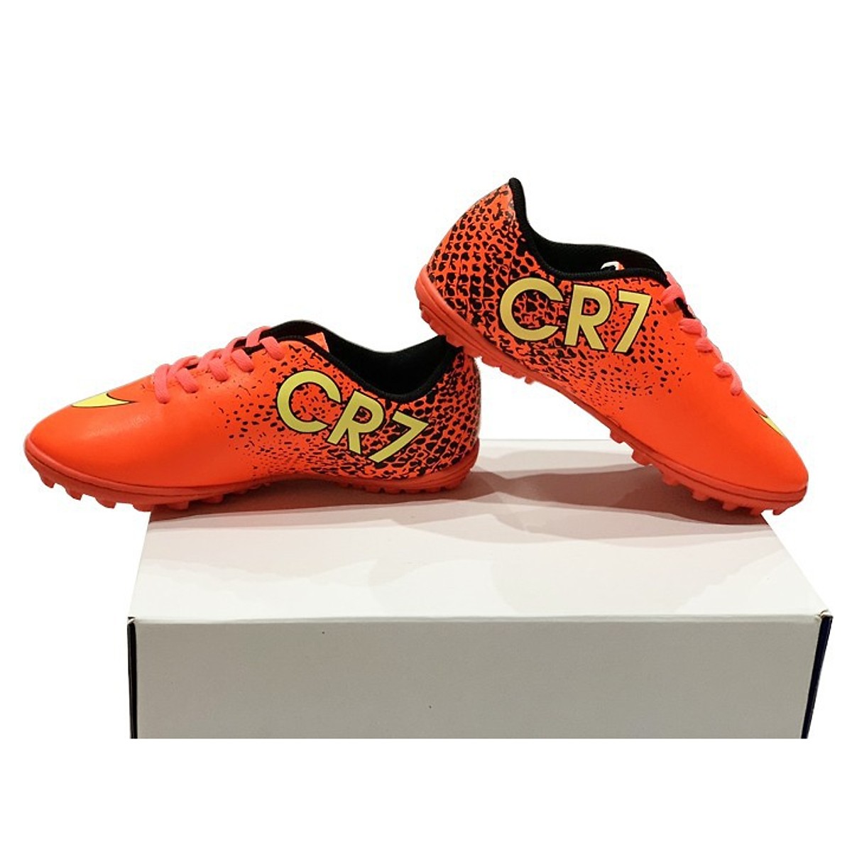 Giày Đá Bóng CR7 Sân Cỏ Nhân Tạo Mới Nhất, Đã May Full Đế