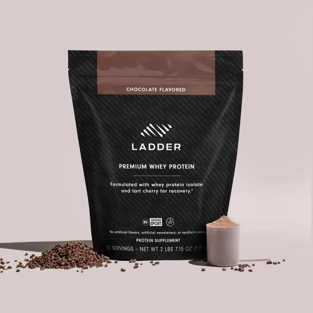 “LeBron James và Arnold”: Whey Protein Isolate + chiết xuất cherry LADDER 30 servings