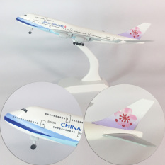 Mô hình máy bay boeing 747, mô hình máy bay boeing 777 300er dòng mô hình may bay 747 kích thước ~20cm dùng để trưng bày, sưu tập, trang trí phòng ngủ, trang trí phòng khách, bàn,…