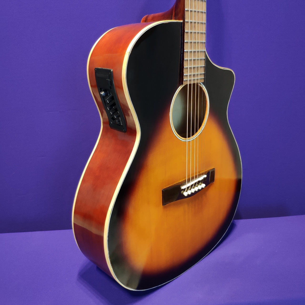 Đàn guitar acoustic có ty SV-A102 gắn EQ 7545 - Kết nối ra loa đi show - có ty chống...