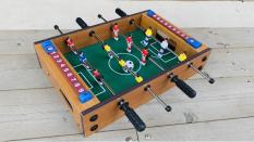 Bộ đồ chơi bàn bi lắc đá bóng bằng gỗ 4 tay cầm cho bé