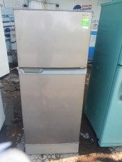 tủ lạnh sharp 165 lít thanh lý đã qua sử dụng lh 0968810979 trước khi đặt hàng chỉ giao tphcm, long an, tây ninh, đồng nai, bình dương