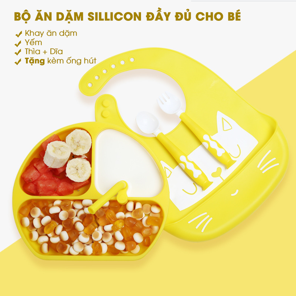 Khay ăn dặm Silicon Cao Cấp cho bé có đế hút chân không, chống đổ, chịu nhiệt. Bộ sản phẩm ăn dặm đầy đủ cho bé Khay Silicone, Yếm Silicon, Ống Hút Silicon, Thìa Nĩa. Dụng cụ ăn dặm cao cấp cho bé.